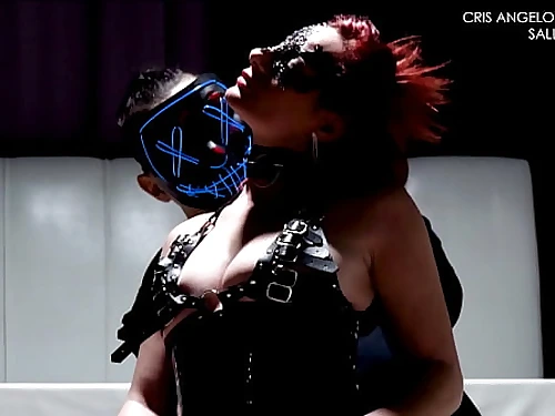 Cris Angelo - Sally Valentine - Flick Clip Mild