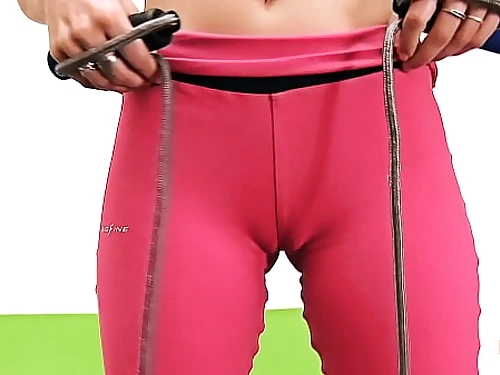 Round ASS Ash-blonde BUSTY TEEN Fabulous CAMELTOE while WorkingOut