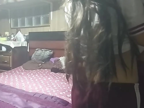 MI  NOVIA ME DIJO QUE SI LE CARGABA SALDO A SU MOVIL  HAC&Iacute;AMOS UN VIDEITO COGIENDO.....